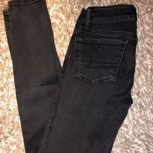 AEO dark wash super skinny jean